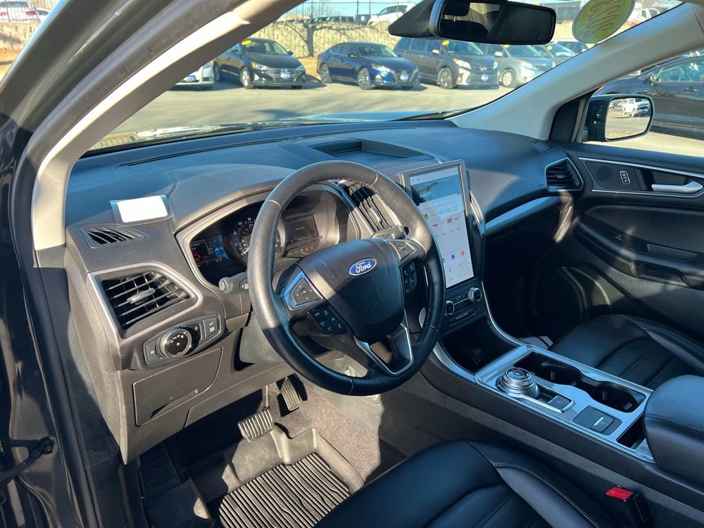 Used 2023 Ford Edge SEL w/ Convenience Package image 17