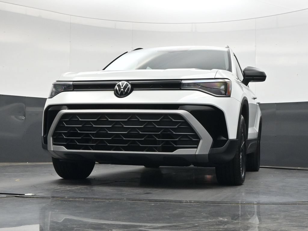 Used 2025 Volkswagen Taos S FWD image 38