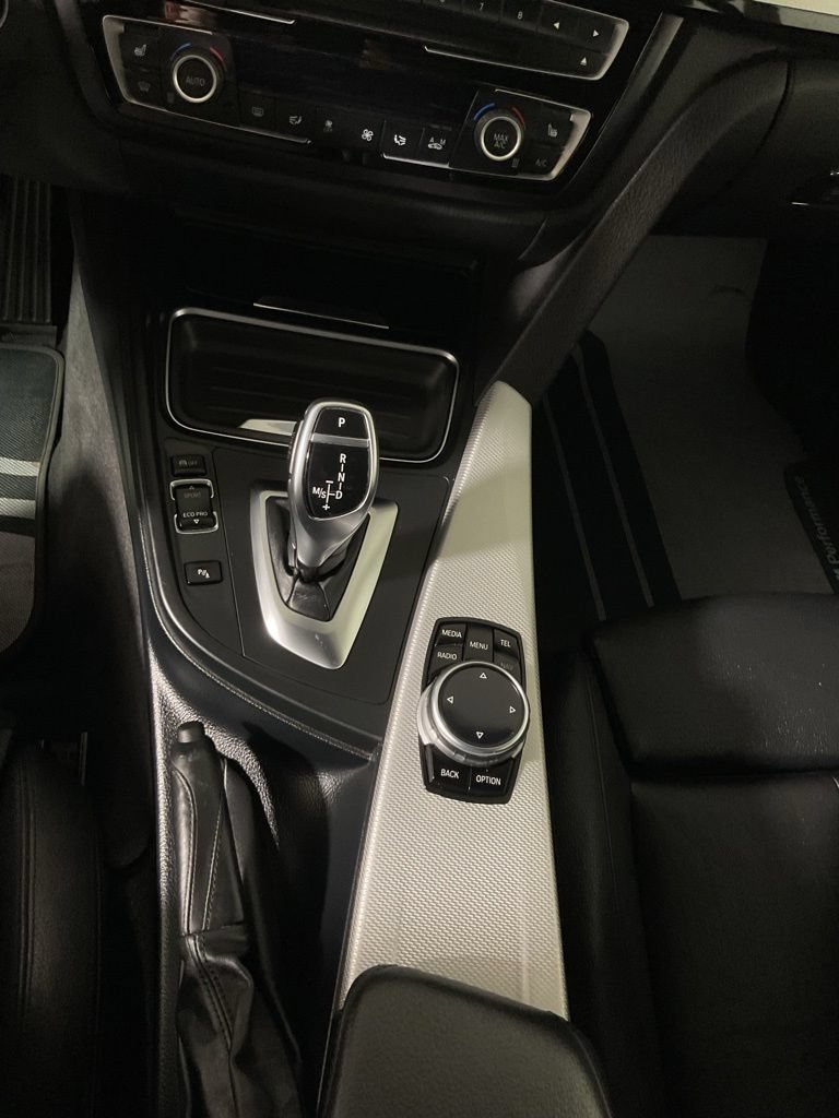 Used 2014 BMW 435i xDrive Coupe AWD/4WD image 32