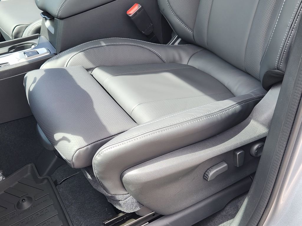 New 2026 Subaru Ascent Limited image 18