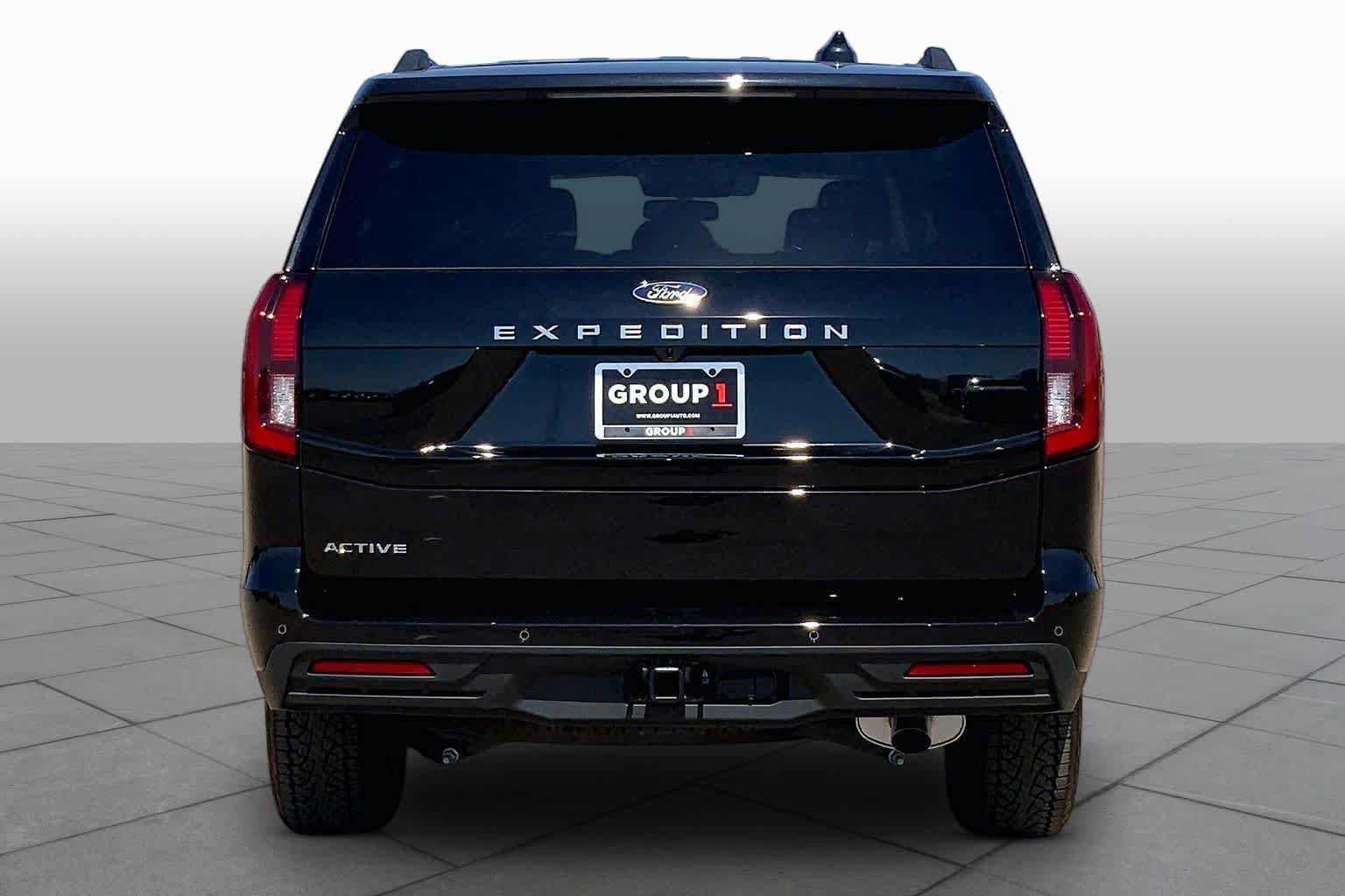 New 2026 Ford Expedition Active AWD/4WD image 4