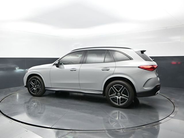 Used 2026 Mercedes-Benz GLC 300 video 2