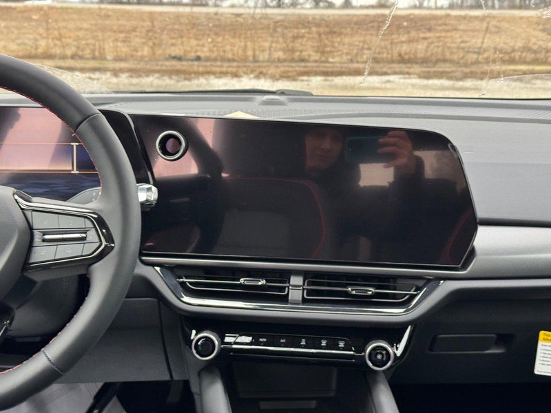 New 2026 Chevrolet Equinox EV RS image 9