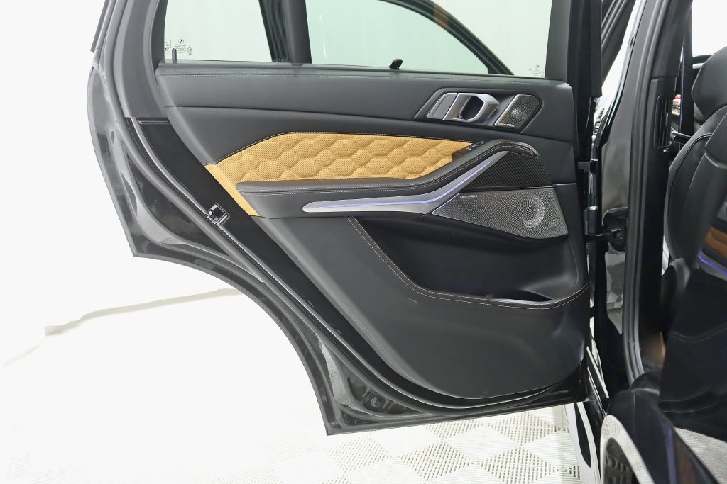 Used 2023 BMW X5 M w/ Competition Package AWD/4WD image 43