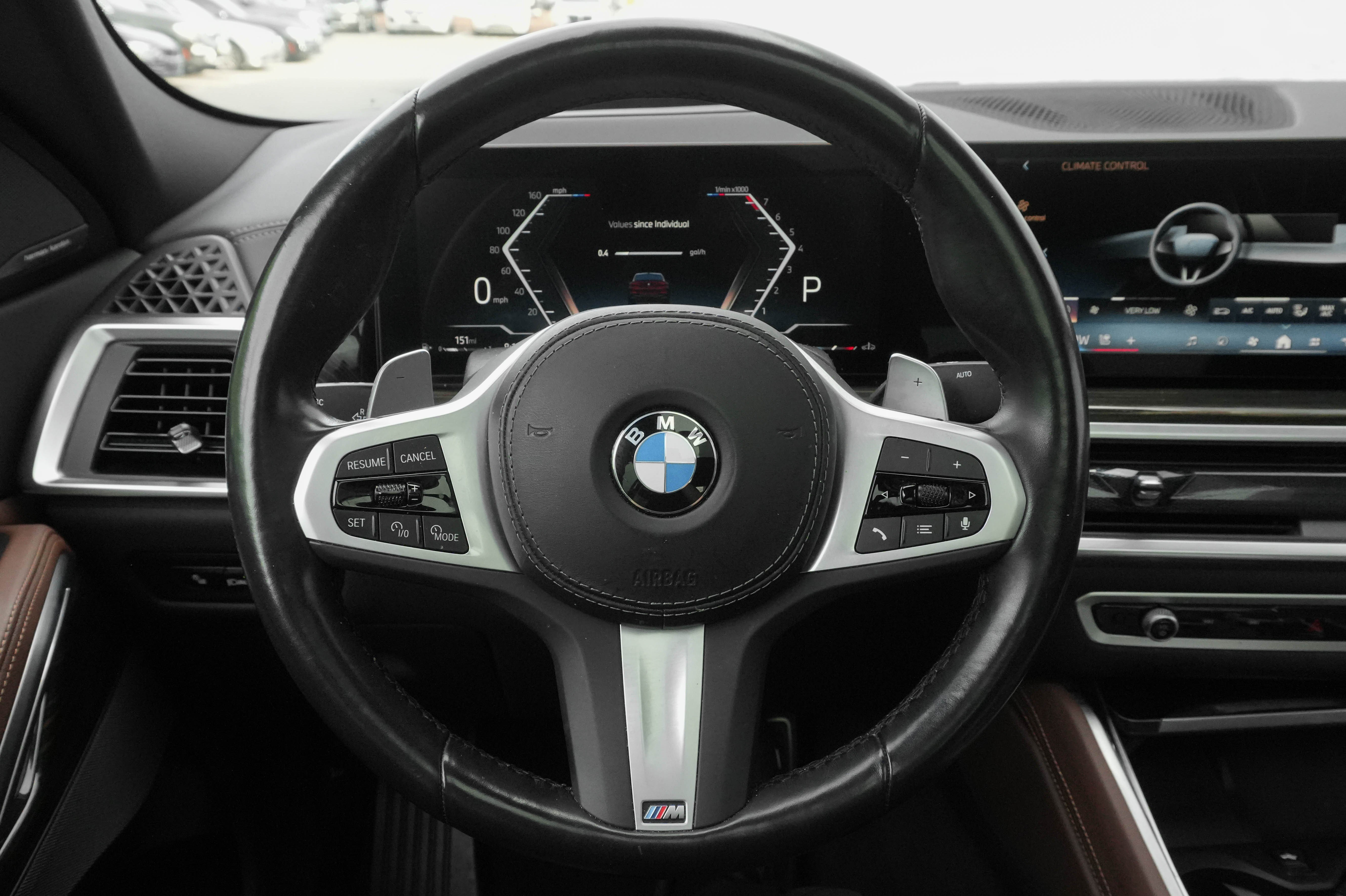 Certified 2025 BMW X6 xDrive40i AWD/4WD image 18