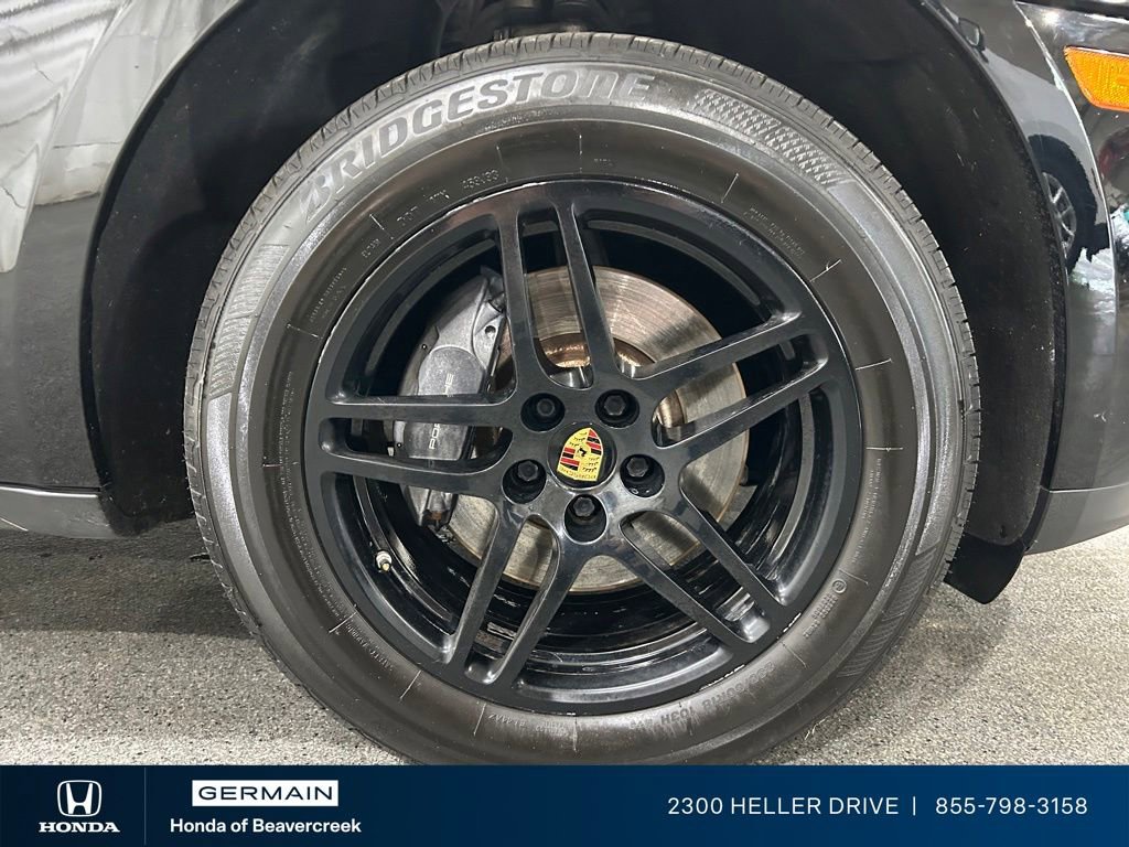 Used 2020 Porsche Macan AWD/4WD image 12