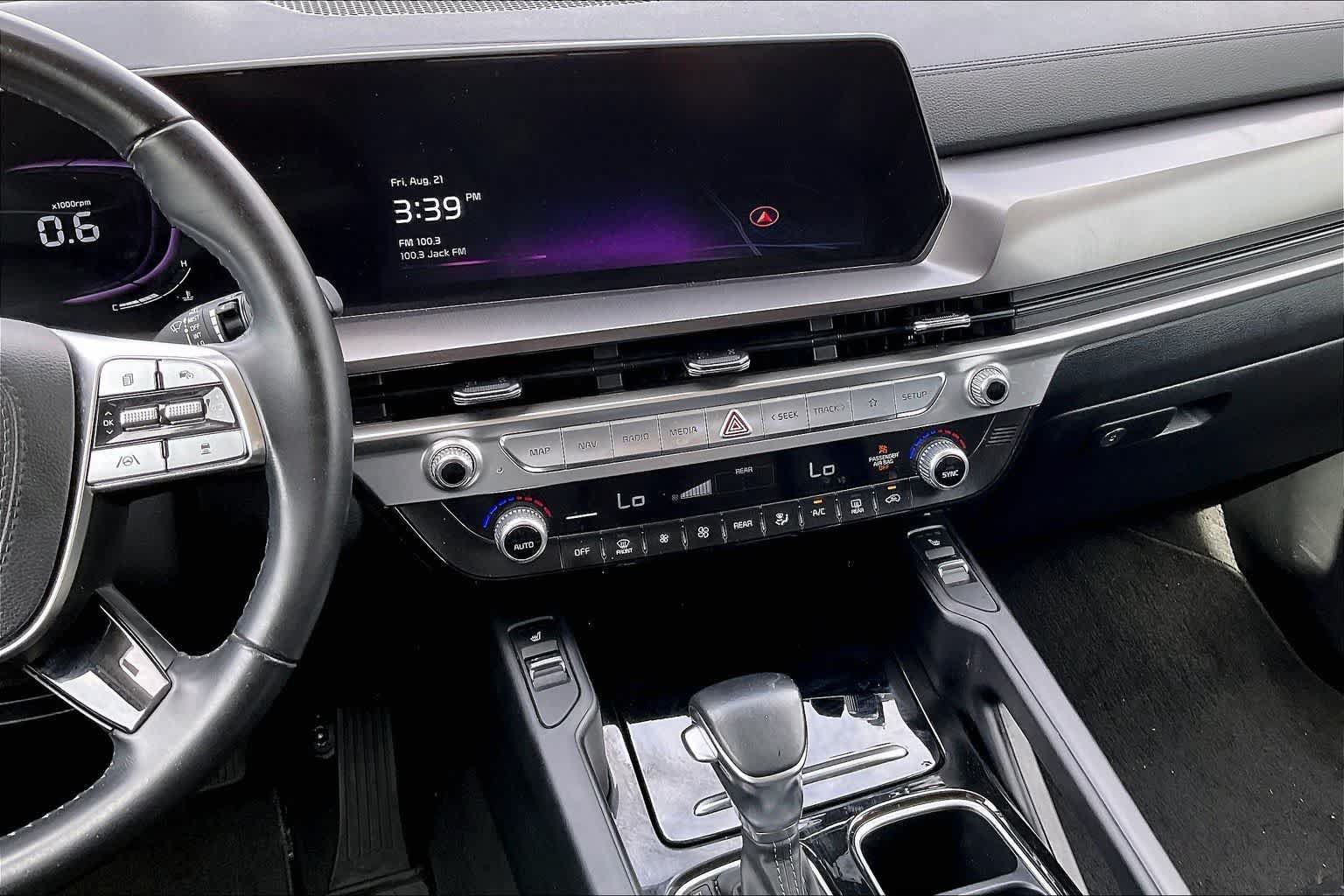 Certified 2023 Kia Telluride S w/ S Sunroof Package AWD/4WD image 14