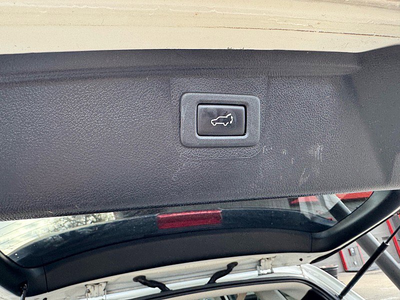 Used 2015 Subaru Outback 2.5i Premium image 7