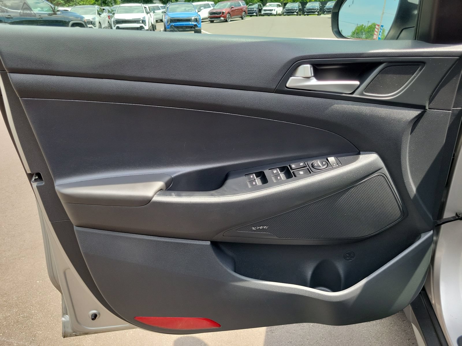 Used 2021 Hyundai Tucson Limited AWD/4WD image 7