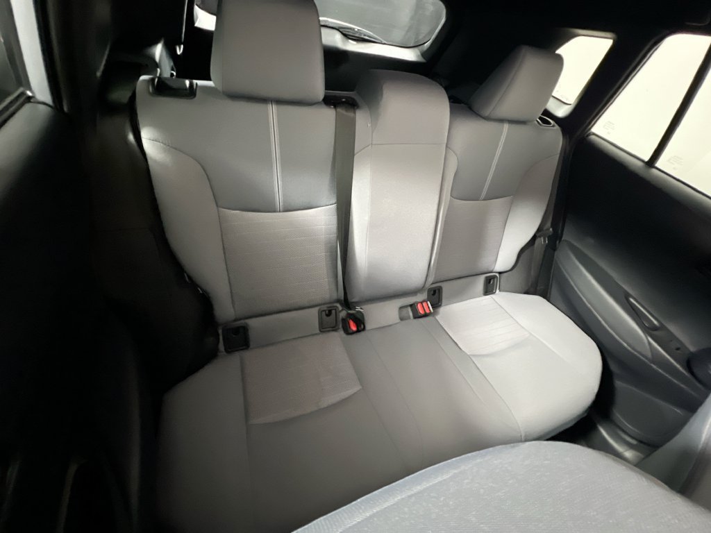 Used 2024 Toyota Corolla Cross AWD Hybrid image 32