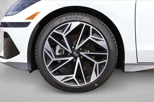 New 2025 Hyundai Ioniq 6 SEL image 9