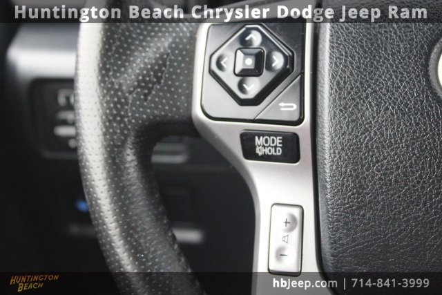 Used 2018 Toyota 4Runner SR5 image 16