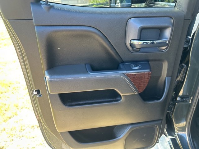 Used 2017 GMC Sierra 2500 SLE w/ SLE Preferred Package image 19