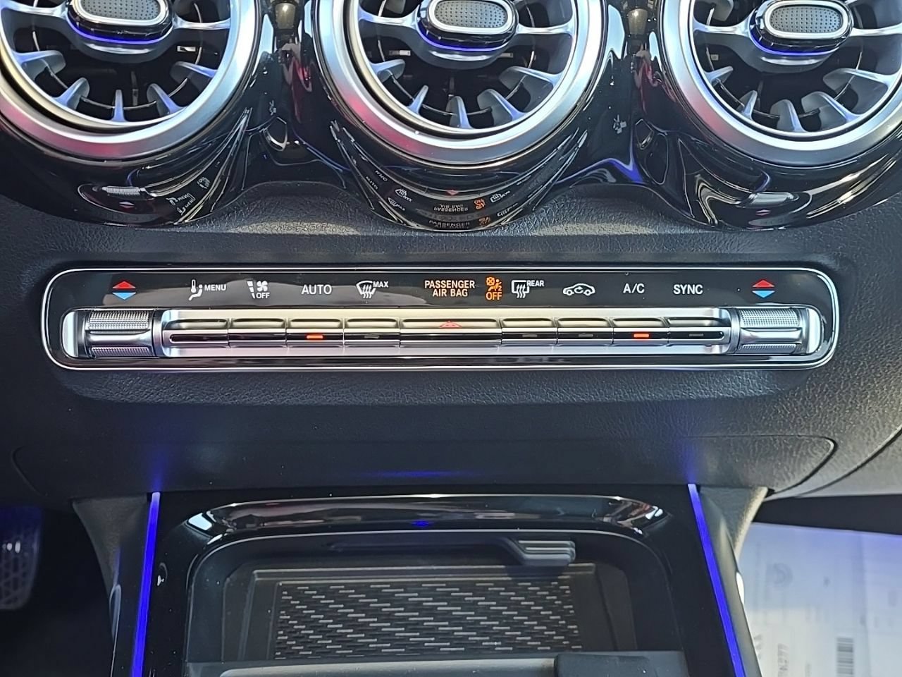 New 2026 Mercedes-Benz GLB 250 4MATIC image 20