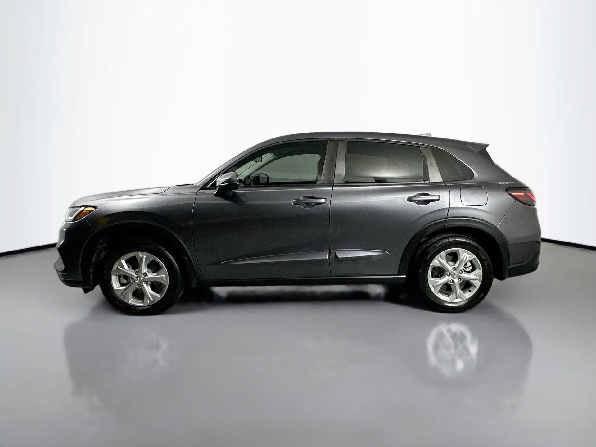 Used 2023 Honda HR-V LX image 8