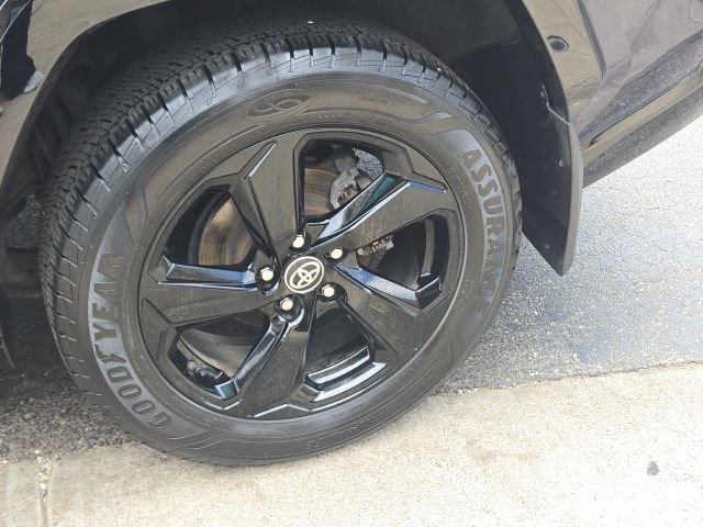 Used 2021 Toyota RAV4 XSE AWD/4WD image 46