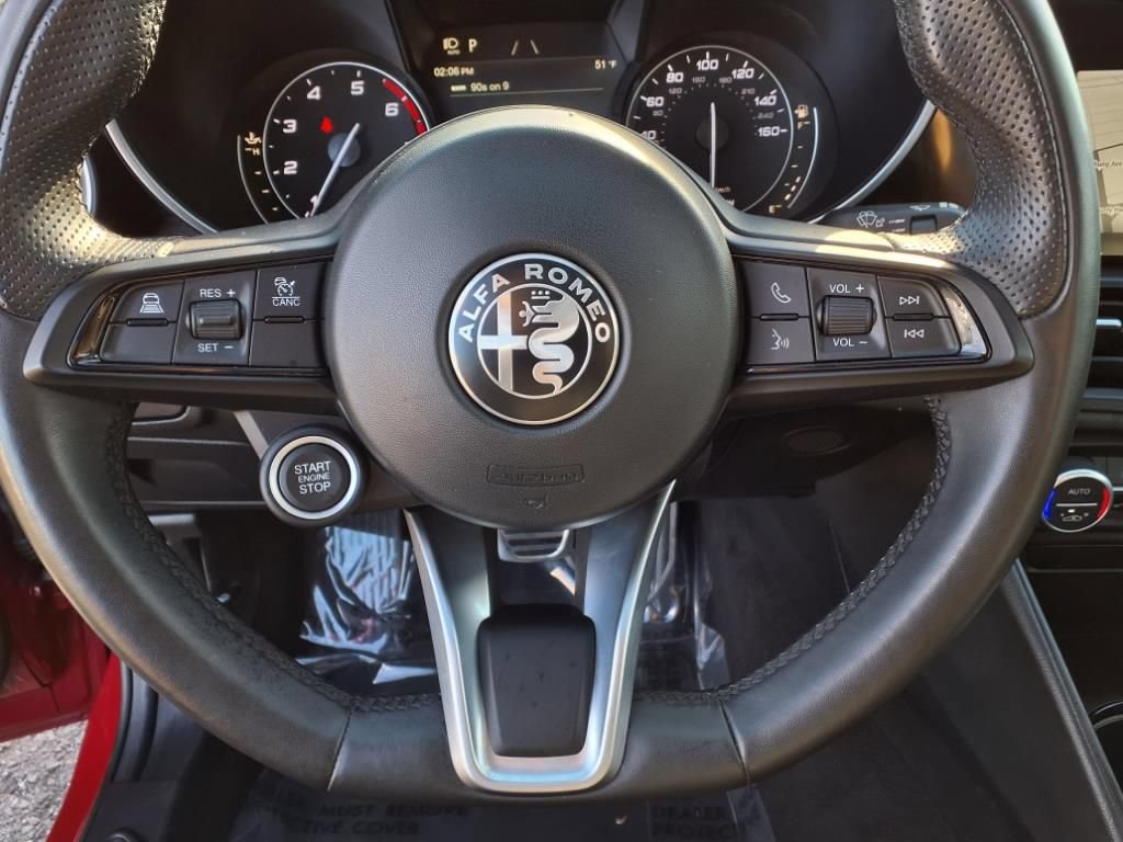 Used 2023 Alfa Romeo Giulia Ti AWD/4WD image 19