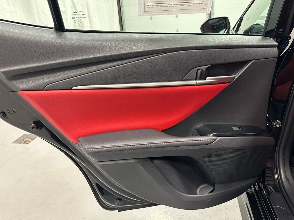 Used 2025 Toyota Camry XSE image 34