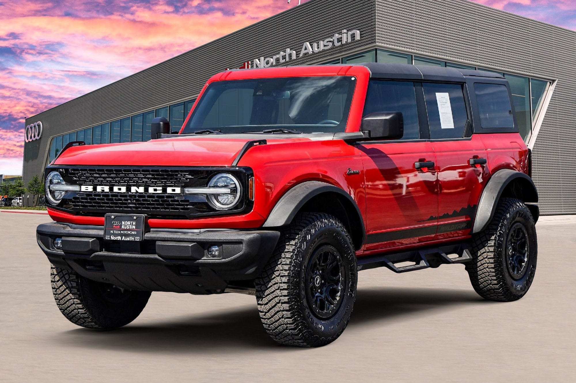 Used 2022 Ford Bronco Wildtrak image 7