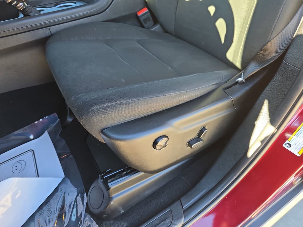 Used 2023 Dodge Durango SXT image 33