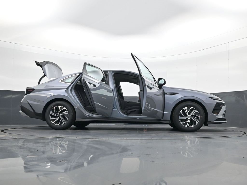 New 2026 Hyundai Sonata Blue image 33