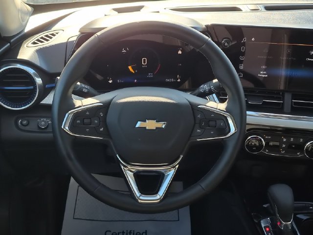 Certified 2025 Chevrolet Trax LT w/ Driver Confidence Package FWD image 15