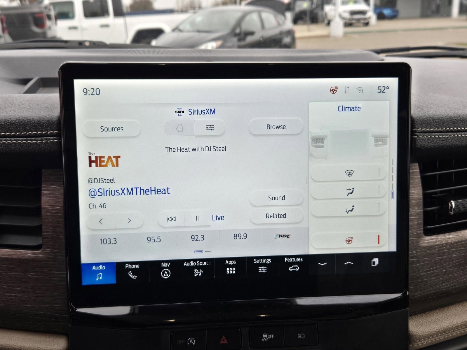 Used 2024 Ford Expedition Max Limited image 17