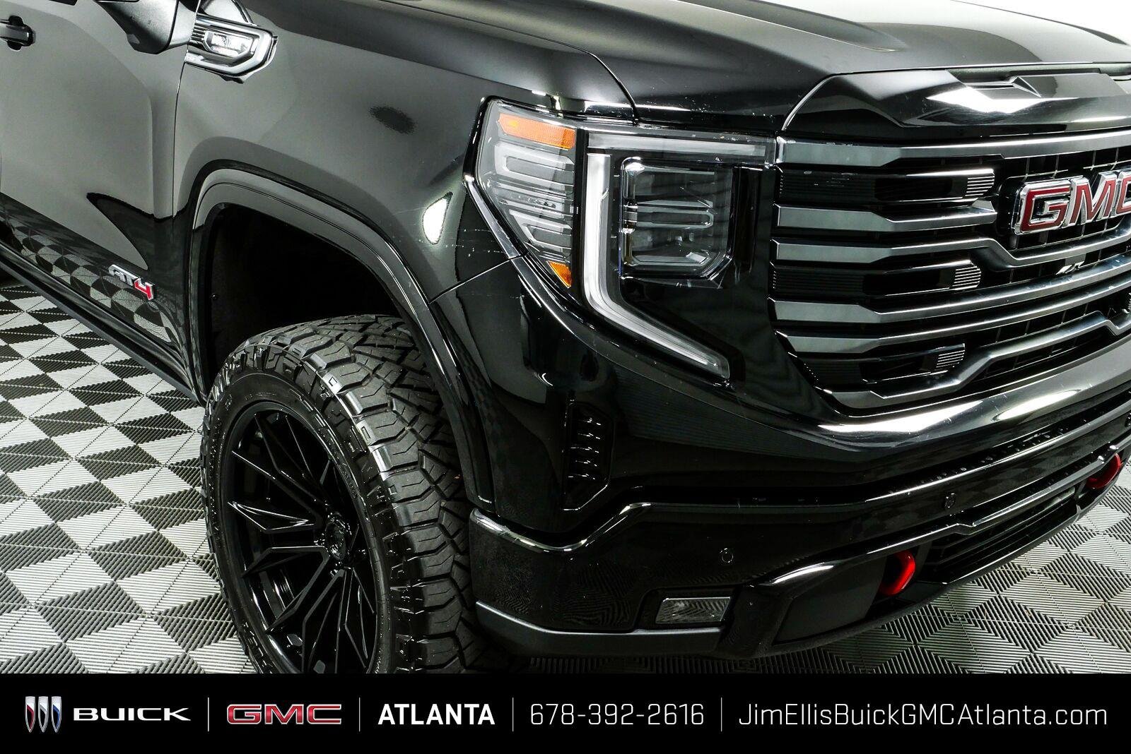 Certified 2026 GMC Sierra 1500 AT4 w/ Technology Package AWD/4WD image 37