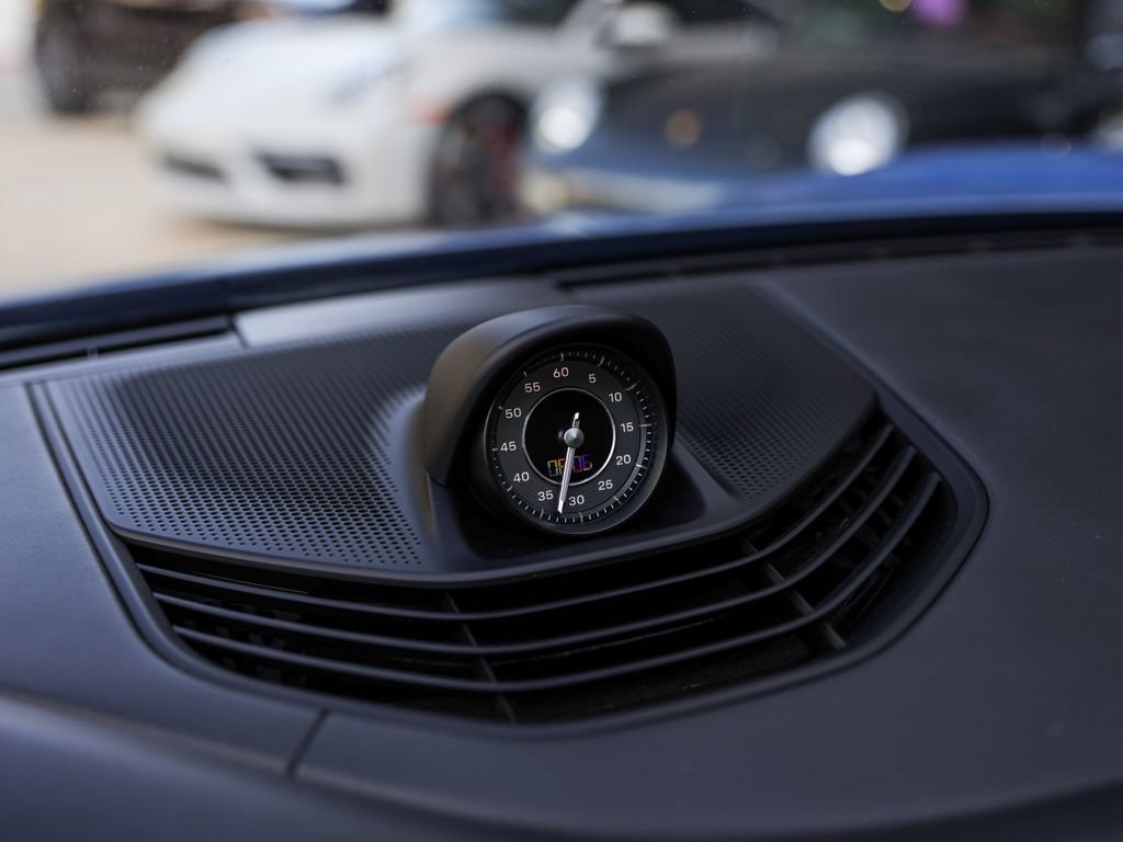 Certified 2021 Porsche Taycan Turbo AWD/4WD image 22