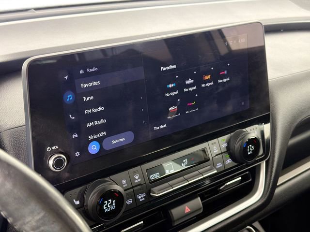 Used 2024 Toyota Grand Highlander XLE image 14