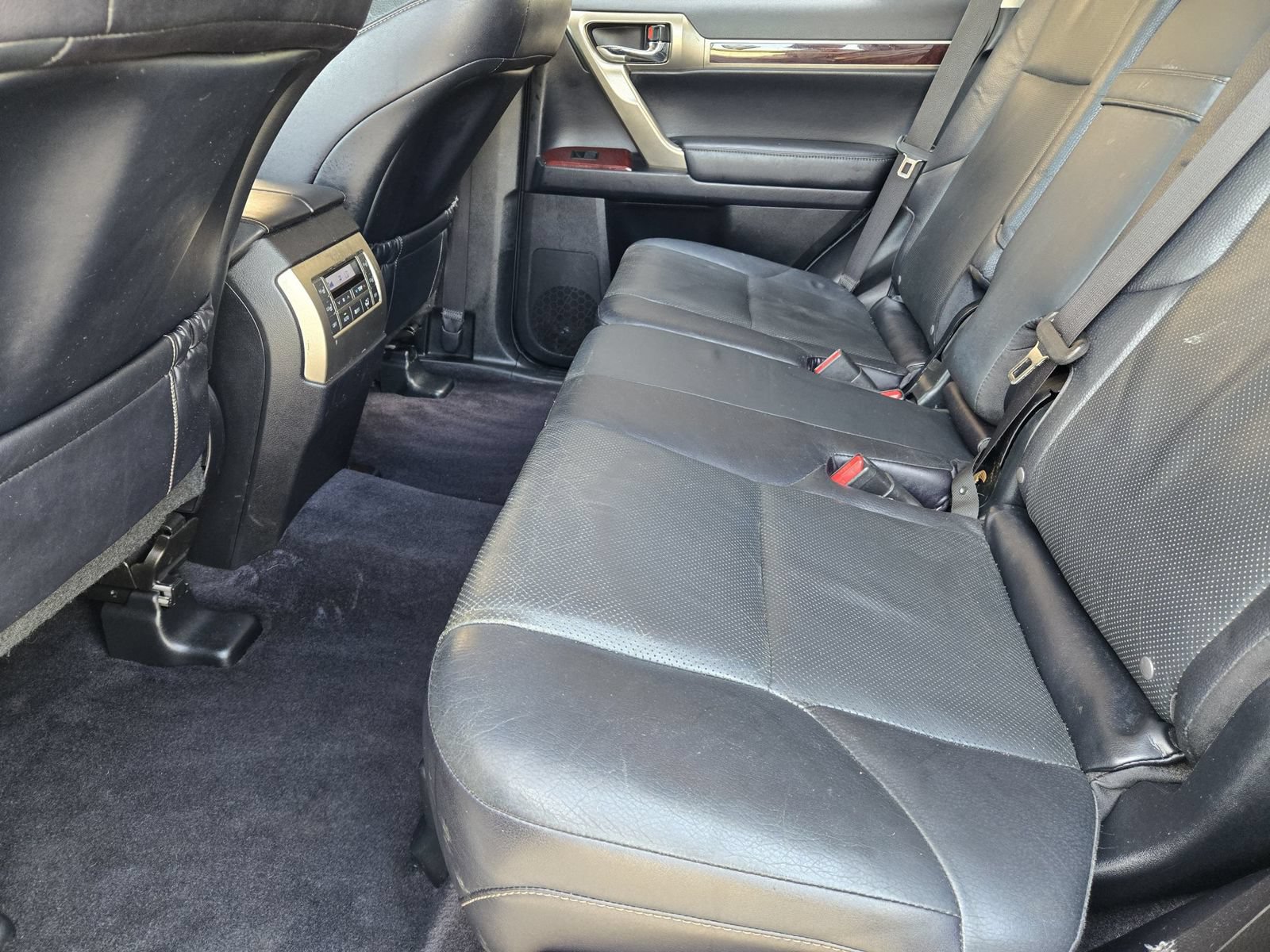 Used 2018 Lexus GX 460 Premium w/ Premium Package AWD/4WD image 29