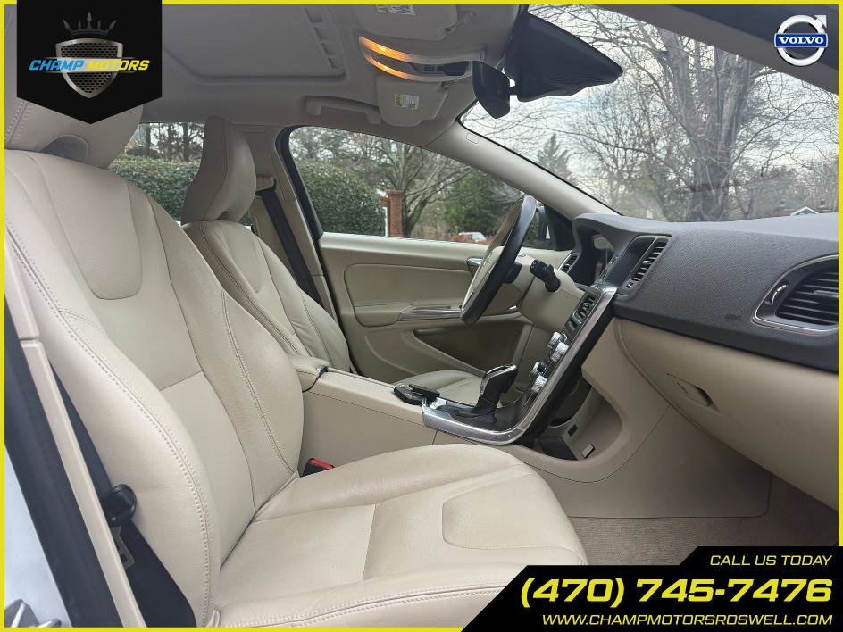 Used 2016 Volvo V60 T5 Premier image 35