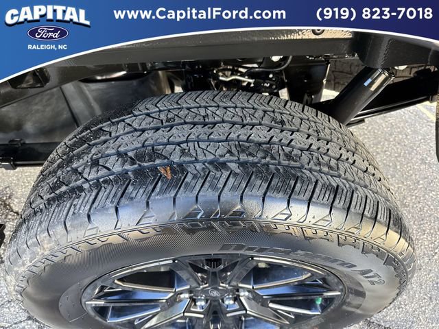 Certified 2025 Ford F150 Platinum w/ FX4 Off-Road Package image 14