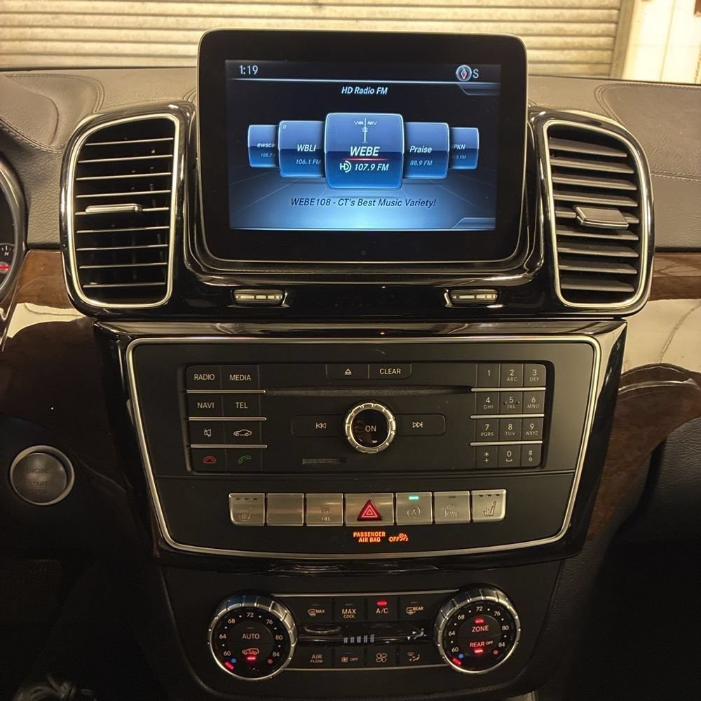 Used 2018 Mercedes-Benz GLS 450 4MATIC image 16