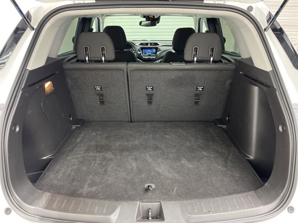 Used 2023 Chevrolet TrailBlazer LT w/ Convenience Package image 23