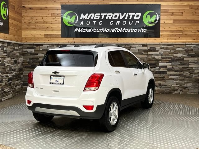Used 2020 Chevrolet Trax LT w/ LT Convenience Package AWD/4WD image 10