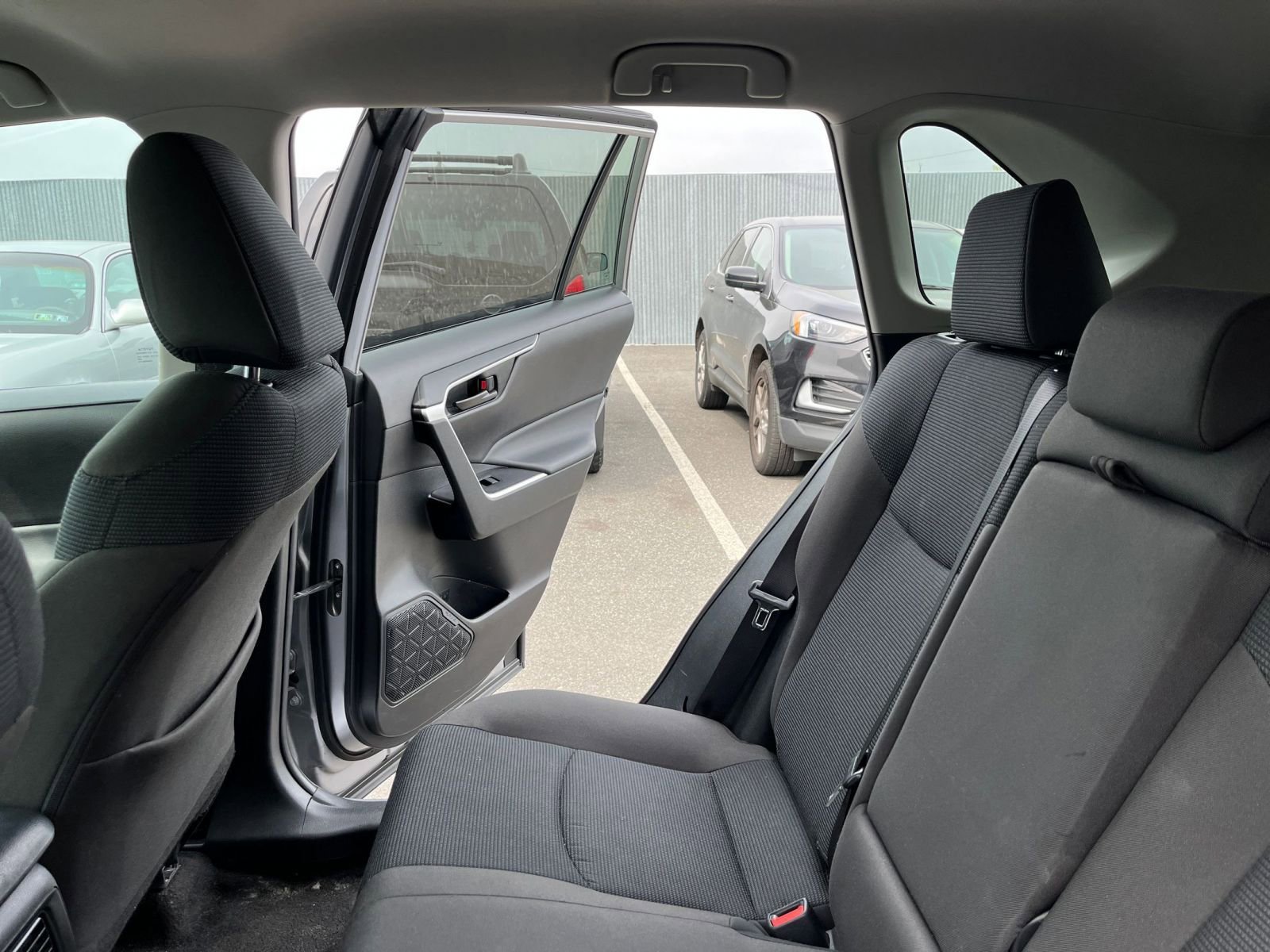 Used 2025 Toyota RAV4 LE image 38