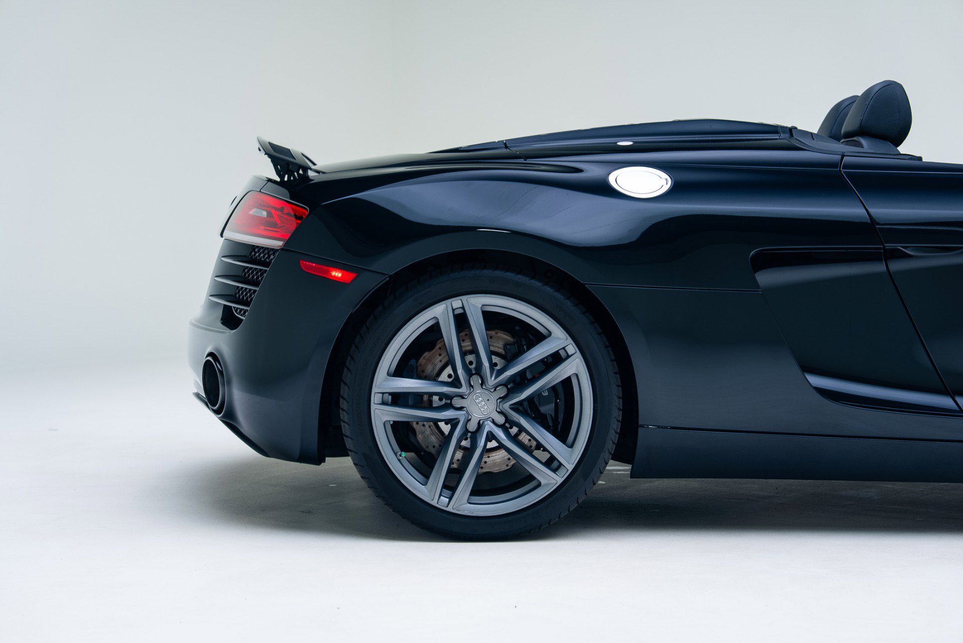 Used 2014 Audi R8 V8 image 27