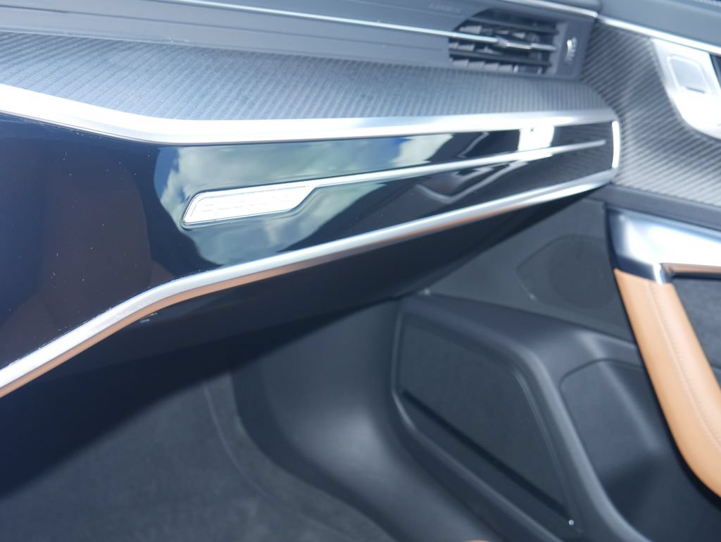 Certified 2024 Audi RS 6 performance AWD/4WD image 37