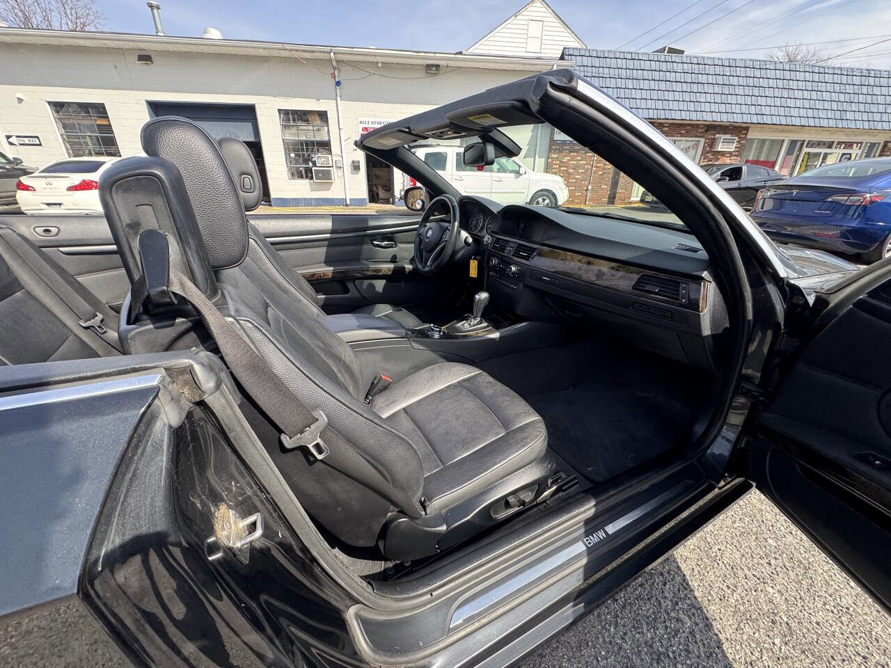 Used 2010 BMW 328i Convertible image 41