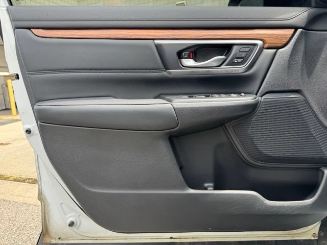 Used 2021 Honda CR-V Touring image 14
