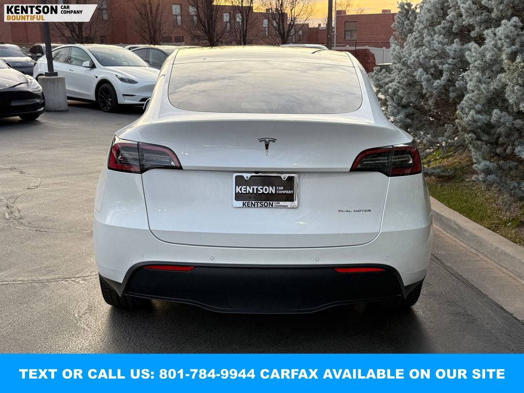 Used 2022 Tesla Model Y Long Range image 6