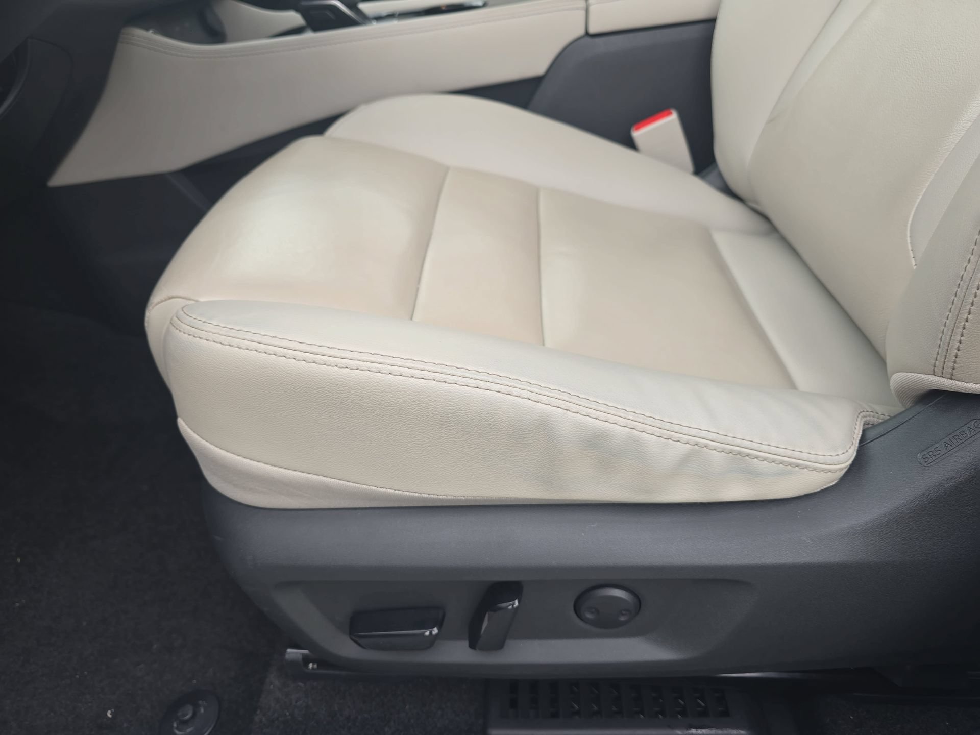 Used 2023 Nissan Rogue SL w/ SL Premium Package FWD image 28