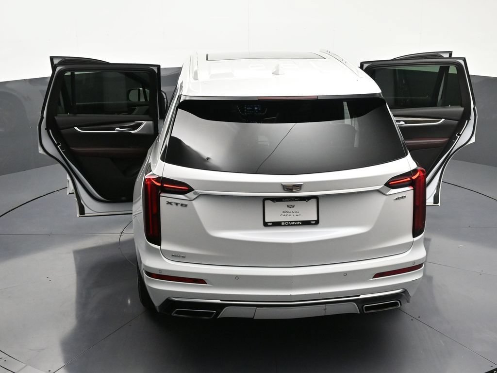 Certified 2024 Cadillac XT6 Premium Luxury AWD/4WD image 37