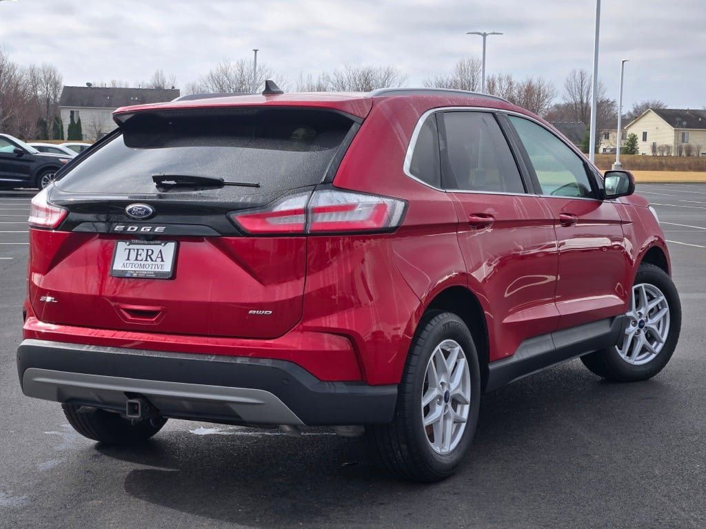 Used 2022 Ford Edge SEL w/ Convenience Package image 11