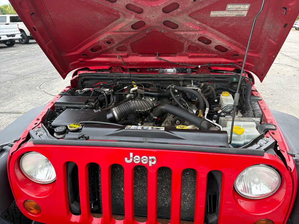 Used 2011 Jeep Wrangler Sport AWD/4WD image 28