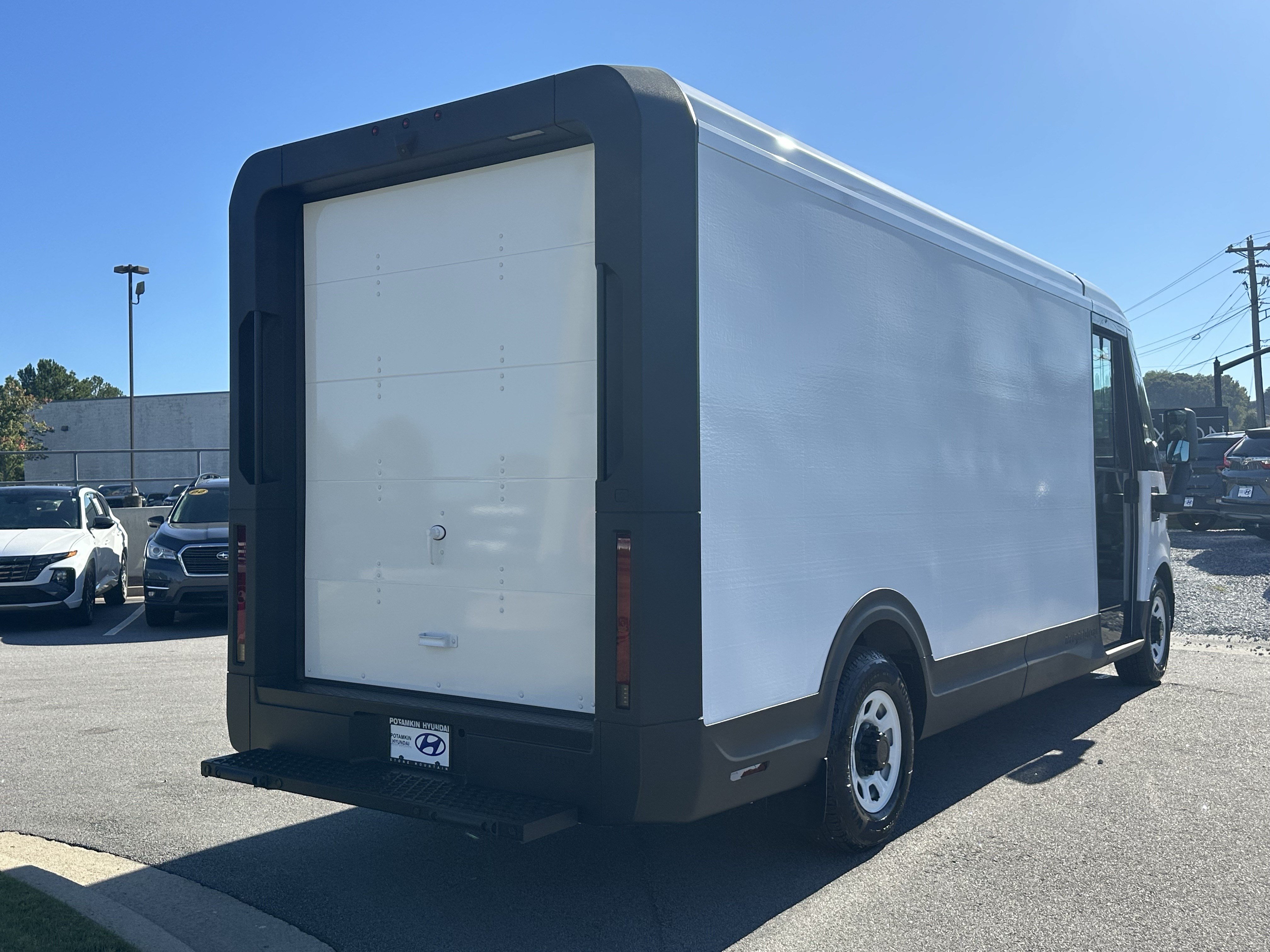Used 2025 Chevrolet Brightdrop 600 AWD/4WD image 5