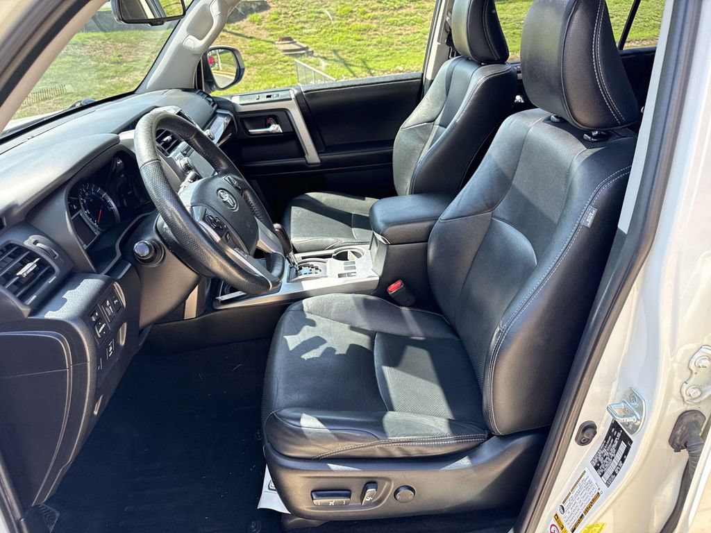 Used 2017 Toyota 4Runner Limited AWD/4WD image 6
