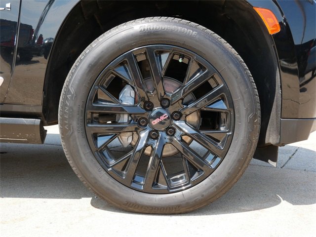 Used 2024 GMC Yukon Denali image 9