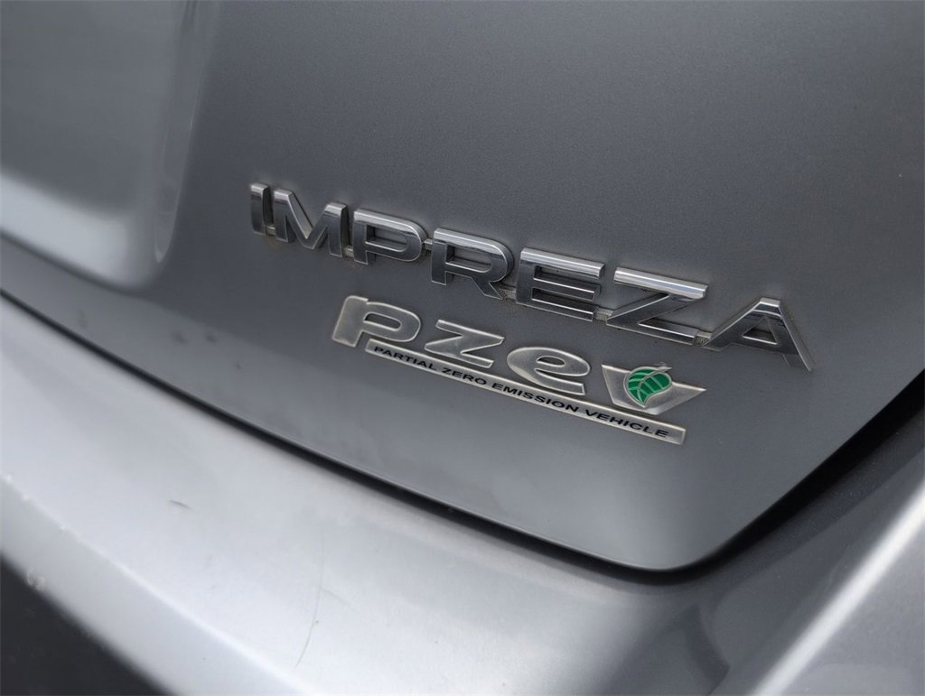 Used 2013 Subaru Impreza 2.0i image 9